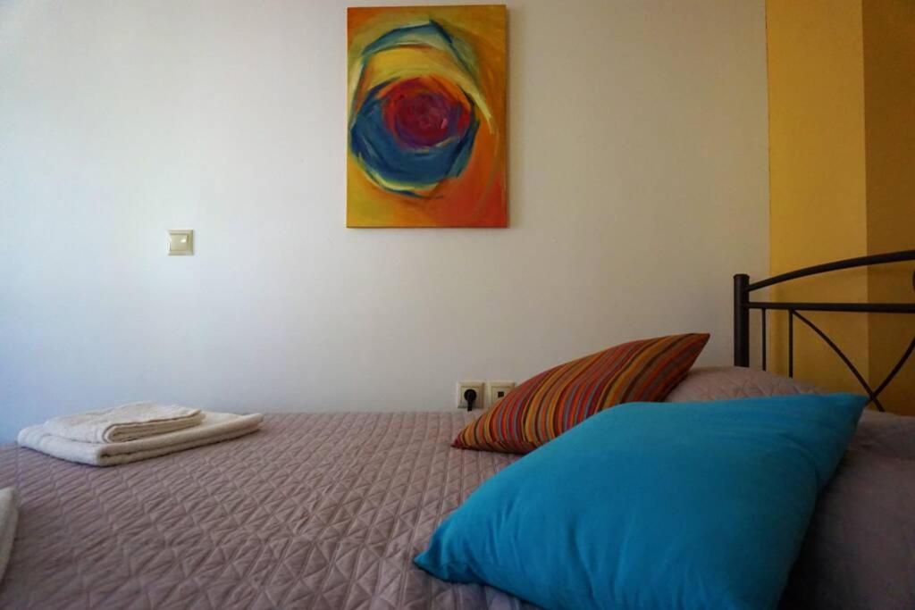 Cosy Guest House With Private Yard Saronida Extérieur photo